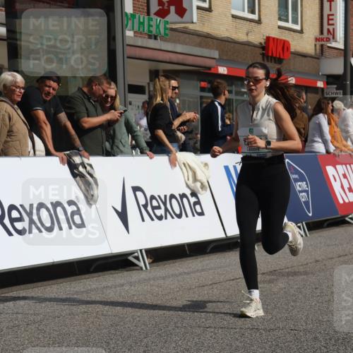 15.09.2024 - PSD Bank Halbmarathon Michael Strokosch http://msf.ph/oto/7068497 15.09.2024 12:05:26 Ziel 1718, 2014, 2095, 2199, 2221, 2419, 2515, 2845, 2846, 2955, 2973, 3068, 3294, 3364 meine-sportfotos.de