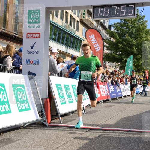 15.09.2024 - PSD Bank Halbmarathon Strokosch-Dieckow http://msf.ph/oto/7068516 15.09.2024 11:08:44 Ziel 477, 487, 493, 562, 807, 1076 meine-sportfotos.de