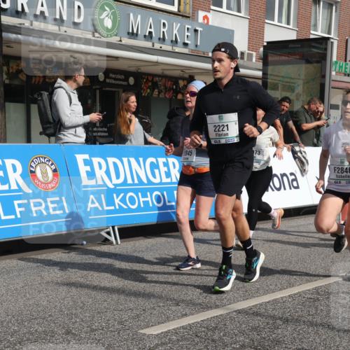 15.09.2024 - PSD Bank Halbmarathon Michael Strokosch http://msf.ph/oto/7068529 15.09.2024 12:05:30 Ziel 2014, 2043, 2095, 2199, 2221, 2515, 2845, 2846, 2955, 2973, 3068, 3294, 3364 meine-sportfotos.de