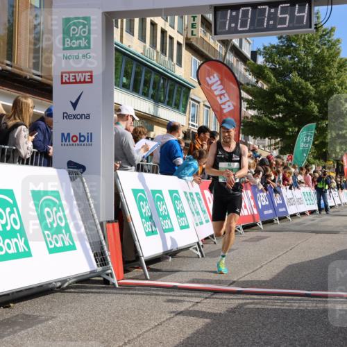 15.09.2024 - PSD Bank Halbmarathon Strokosch-Dieckow http://msf.ph/oto/7068544 15.09.2024 11:08:45 Ziel 477, 487, 493, 562, 807, 1076 meine-sportfotos.de