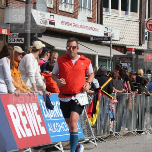 15.09.2024 - PSD Bank Halbmarathon Michael Strokosch http://msf.ph/oto/7068547 15.09.2024 12:05:33 Ziel 2014, 2043, 2221, 2845, 2846, 2955, 2973, 3068, 3294, 3364 meine-sportfotos.de