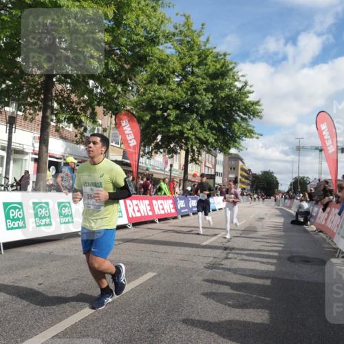 15.09.2024 - PSD Bank Halbmarathon Miley Keyser http://msf.ph/oto/7068552 15.09.2024 12:20:29 Ziel 1284, 2525, 2543, 3231, 3483 meine-sportfotos.de