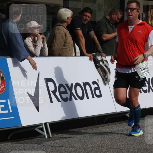 15.09.2024 - PSD Bank Halbmarathon Michael Strokosch http://msf.ph/oto/7068563 15.09.2024 12:05:36 Ziel 1684, 2043, 2072, 2221, 2787, 2845, 2846, 2973, 3042, 3068, 3294, 3364 meine-sportfotos.de