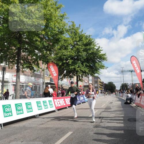 15.09.2024 - PSD Bank Halbmarathon Miley Keyser http://msf.ph/oto/7068566 15.09.2024 12:20:30 Ziel 1284, 2525, 2543, 3231, 3483 meine-sportfotos.de