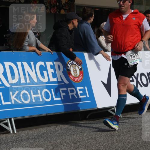 15.09.2024 - PSD Bank Halbmarathon Michael Strokosch http://msf.ph/oto/7068571 15.09.2024 12:05:37 Ziel 1684, 2043, 2072, 2221, 2787, 2845, 2846, 2973, 3042, 3068, 3294, 3364 meine-sportfotos.de