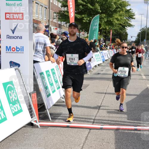 15.09.2024 - PSD Bank Halbmarathon Strokosch-Dieckow http://msf.ph/oto/7068573 15.09.2024 12:31:12 Ziel 2152, 2261, 2347, 3134, 3211, 3279, 3312, 3352 meine-sportfotos.de