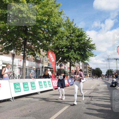 15.09.2024 - PSD Bank Halbmarathon Miley Keyser http://msf.ph/oto/7068581 15.09.2024 12:20:30 Ziel 1284, 2525, 2543, 3231, 3483 meine-sportfotos.de