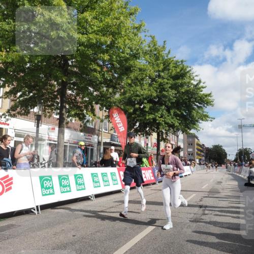 15.09.2024 - PSD Bank Halbmarathon Miley Keyser http://msf.ph/oto/7068585 15.09.2024 12:20:30 Ziel 1284, 2525, 2543, 3231, 3483 meine-sportfotos.de