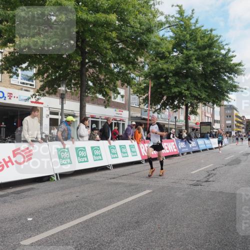 15.09.2024 - PSD Bank Halbmarathon Miley Keyser http://msf.ph/oto/7068588 15.09.2024 11:20:17 Ziel 598, 611, 619, 647, 651, 669, 843, 852, 861, 1021, 1068 meine-sportfotos.de