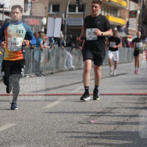 15.09.2024 - PSD Bank Halbmarathon Michael Strokosch http://msf.ph/oto/7068592 15.09.2024 12:05:42 Ziel 1684, 2043, 2072, 2283, 2669, 2787, 3042, 3217 meine-sportfotos.de