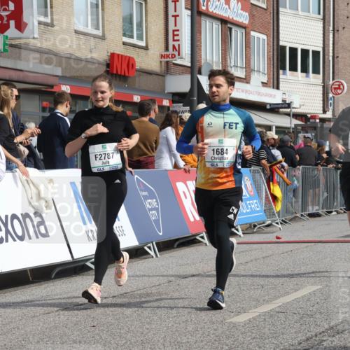 15.09.2024 - PSD Bank Halbmarathon Michael Strokosch http://msf.ph/oto/7068603 15.09.2024 12:05:44 Ziel 1684, 2043, 2072, 2283, 2407, 2669, 2787, 3042, 3217 meine-sportfotos.de