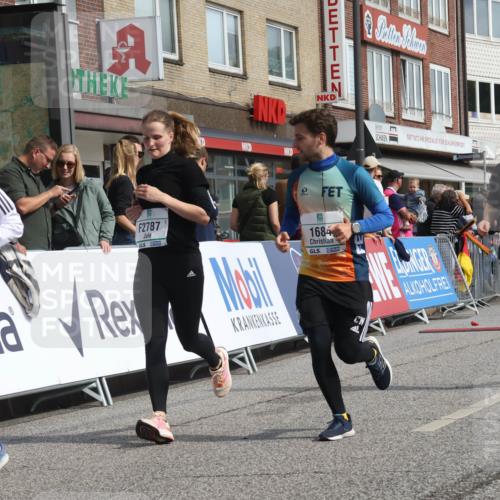 15.09.2024 - PSD Bank Halbmarathon Michael Strokosch http://msf.ph/oto/7068605 15.09.2024 12:05:44 Ziel 1684, 2043, 2072, 2283, 2407, 2669, 2787, 3042, 3217 meine-sportfotos.de