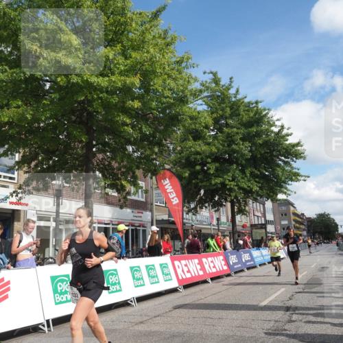 15.09.2024 - PSD Bank Halbmarathon Miley Keyser http://msf.ph/oto/7068623 15.09.2024 12:20:43 Ziel 2128, 2325, 2957, 3032 meine-sportfotos.de