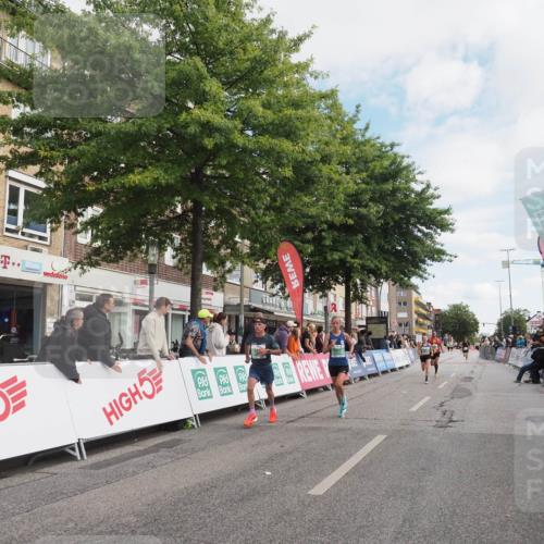 15.09.2024 - PSD Bank Halbmarathon Miley Keyser http://msf.ph/oto/7068635 15.09.2024 11:20:24 Ziel 424, 598, 619, 647, 649, 651, 669, 852, 861, 880, 1021, 1068 meine-sportfotos.de