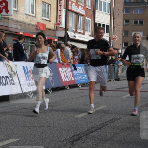 15.09.2024 - PSD Bank Halbmarathon Michael Strokosch http://msf.ph/oto/7068642 15.09.2024 12:05:50 Ziel 1607, 1684, 1821, 2072, 2283, 2407, 2669, 2787, 2804, 3042, 3115, 3217 meine-sportfotos.de