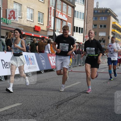 15.09.2024 - PSD Bank Halbmarathon Michael Strokosch http://msf.ph/oto/7068648 15.09.2024 12:05:50 Ziel 1607, 1684, 1821, 2072, 2283, 2407, 2669, 2787, 2804, 3042, 3115, 3217 meine-sportfotos.de
