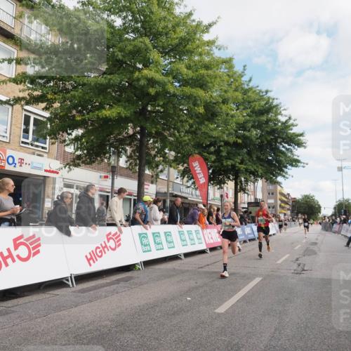 15.09.2024 - PSD Bank Halbmarathon Miley Keyser http://msf.ph/oto/7068677 15.09.2024 11:20:27 Ziel 424, 598, 618, 619, 647, 649, 651, 669, 852, 861, 880, 898, 1021, 1068 meine-sportfotos.de
