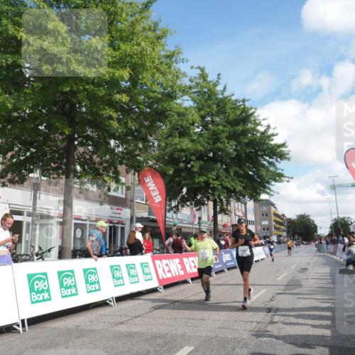 15.09.2024 - PSD Bank Halbmarathon Miley Keyser http://msf.ph/oto/7068679 15.09.2024 12:20:44 Ziel 2128, 2325, 2957, 3032 meine-sportfotos.de