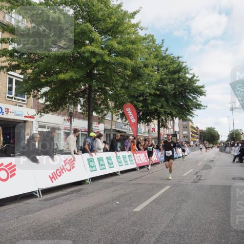 15.09.2024 - PSD Bank Halbmarathon Miley Keyser http://msf.ph/oto/7068715 15.09.2024 11:20:31 Ziel 424, 618, 647, 649, 651, 669, 676, 852, 861, 880, 898, 1068 meine-sportfotos.de