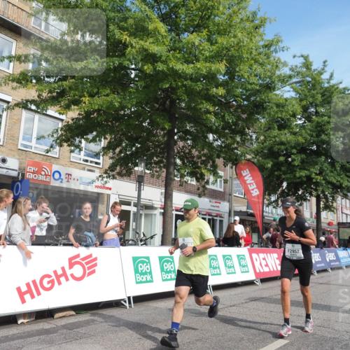 15.09.2024 - PSD Bank Halbmarathon Miley Keyser http://msf.ph/oto/7068717 15.09.2024 12:20:45 Ziel 2128, 2325, 2957, 3032 meine-sportfotos.de