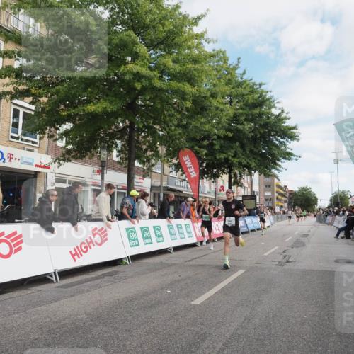 15.09.2024 - PSD Bank Halbmarathon Miley Keyser http://msf.ph/oto/7068725 15.09.2024 11:20:31 Ziel 424, 618, 647, 649, 651, 669, 676, 852, 861, 880, 898, 1068 meine-sportfotos.de