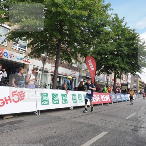 15.09.2024 - PSD Bank Halbmarathon Miley Keyser http://msf.ph/oto/7068727 15.09.2024 12:20:51 Ziel 2070, 2128, 2325, 2957, 3032, 3248 meine-sportfotos.de