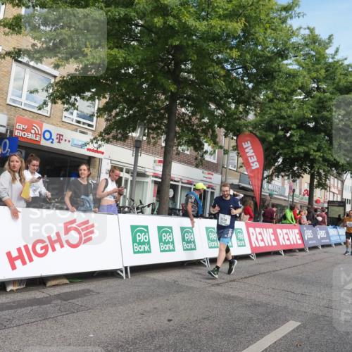 15.09.2024 - PSD Bank Halbmarathon Miley Keyser http://msf.ph/oto/7068741 15.09.2024 12:20:52 Ziel 2070, 2128, 2325, 2957, 3032, 3248 meine-sportfotos.de