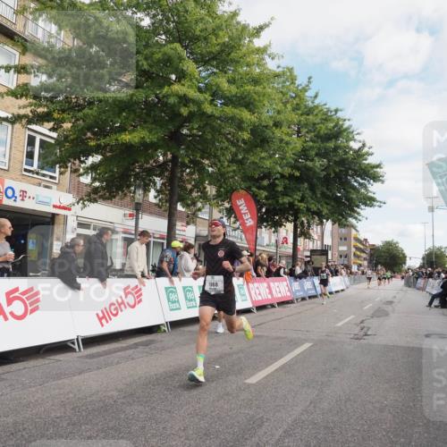 15.09.2024 - PSD Bank Halbmarathon Miley Keyser http://msf.ph/oto/7068743 15.09.2024 11:20:31 Ziel 424, 618, 647, 649, 651, 669, 676, 852, 861, 880, 898, 1068 meine-sportfotos.de