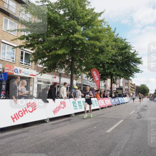 15.09.2024 - PSD Bank Halbmarathon Miley Keyser http://msf.ph/oto/7068747 15.09.2024 11:20:34 Ziel 411, 424, 618, 647, 649, 651, 676, 821, 861, 880, 898, 1067, 1068 meine-sportfotos.de