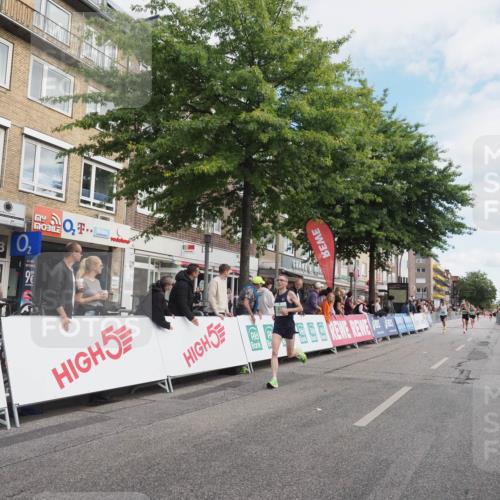 15.09.2024 - PSD Bank Halbmarathon Miley Keyser http://msf.ph/oto/7068750 15.09.2024 11:20:34 Ziel 411, 424, 618, 647, 649, 651, 676, 821, 861, 880, 898, 1067, 1068 meine-sportfotos.de