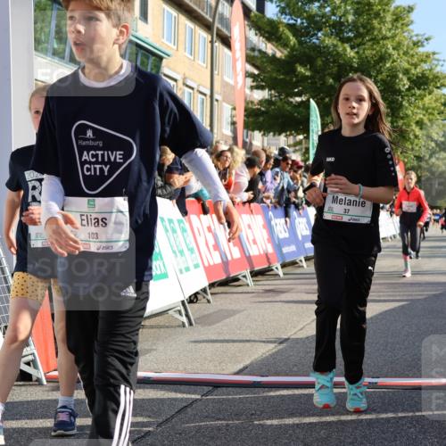 15.09.2024 - PSD Bank Halbmarathon Strokosch-Dieckow http://msf.ph/oto/7068755 15.09.2024 10:27:57 Ziel 27, 28, 37, 73, 101, 103, 108, 125, 138, 159, 204, 249, 296 meine-sportfotos.de