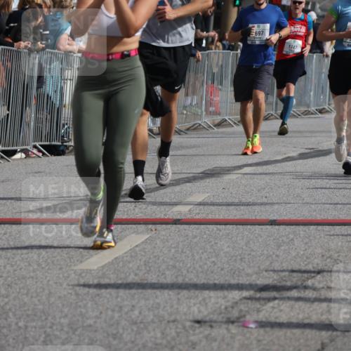15.09.2024 - PSD Bank Halbmarathon Michael Strokosch http://msf.ph/oto/7068758 15.09.2024 12:06:08 Ziel 1518, 1607, 1697, 1821, 1831, 2280, 2804, 2854, 2947, 3350, 3535 meine-sportfotos.de
