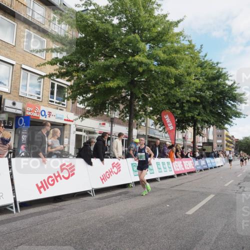 15.09.2024 - PSD Bank Halbmarathon Miley Keyser http://msf.ph/oto/7068759 15.09.2024 11:20:34 Ziel 411, 424, 618, 647, 649, 651, 676, 821, 861, 880, 898, 1067, 1068 meine-sportfotos.de