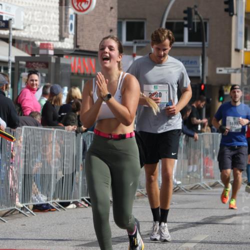 15.09.2024 - PSD Bank Halbmarathon Michael Strokosch http://msf.ph/oto/7068761 15.09.2024 12:06:08 Ziel 1518, 1607, 1697, 1821, 1831, 2280, 2804, 2854, 2947, 3350, 3535 meine-sportfotos.de