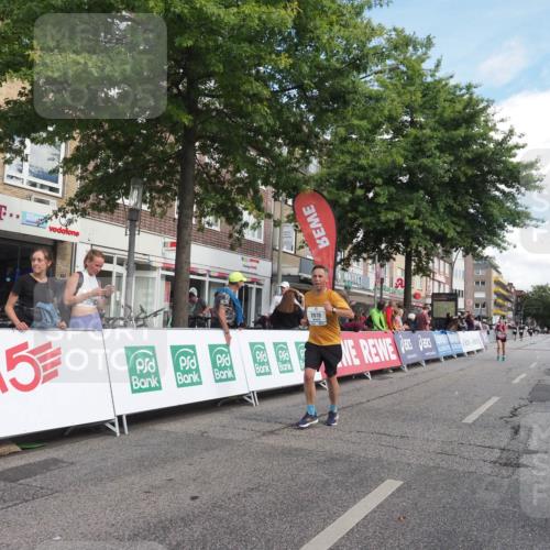 15.09.2024 - PSD Bank Halbmarathon Miley Keyser http://msf.ph/oto/7068766 15.09.2024 12:20:55 Ziel 2070, 2128, 2957, 3248 meine-sportfotos.de