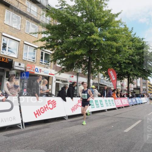 15.09.2024 - PSD Bank Halbmarathon Miley Keyser http://msf.ph/oto/7068768 15.09.2024 11:20:34 Ziel 411, 424, 618, 647, 649, 651, 676, 821, 861, 880, 898, 1067, 1068 meine-sportfotos.de