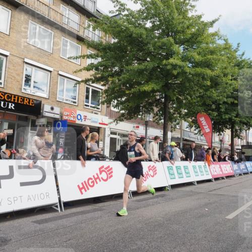 15.09.2024 - PSD Bank Halbmarathon Miley Keyser http://msf.ph/oto/7068775 15.09.2024 11:20:34 Ziel 411, 424, 618, 647, 649, 651, 676, 821, 861, 880, 898, 1067, 1068 meine-sportfotos.de