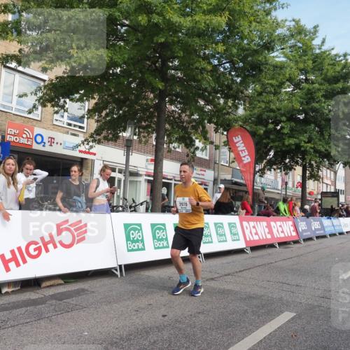 15.09.2024 - PSD Bank Halbmarathon Miley Keyser http://msf.ph/oto/7068786 15.09.2024 12:20:56 Ziel 2070, 2128, 2957, 3248 meine-sportfotos.de