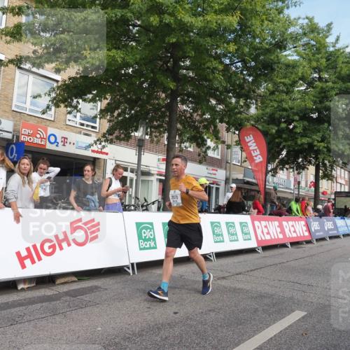 15.09.2024 - PSD Bank Halbmarathon Miley Keyser http://msf.ph/oto/7068794 15.09.2024 12:20:56 Ziel 2070, 2128, 2957, 3248 meine-sportfotos.de