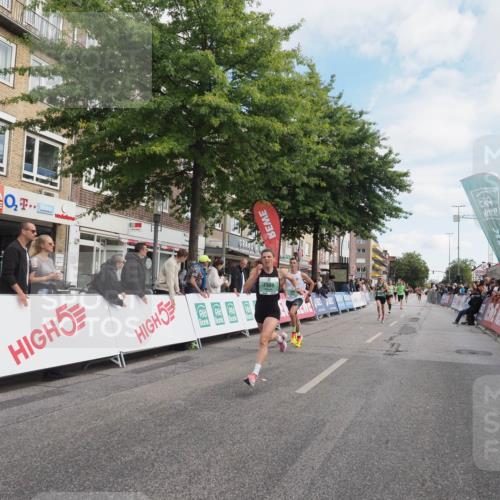 15.09.2024 - PSD Bank Halbmarathon Miley Keyser http://msf.ph/oto/7068796 15.09.2024 11:20:38 Ziel 411, 424, 618, 622, 649, 651, 676, 821, 880, 898, 1067, 1068 meine-sportfotos.de