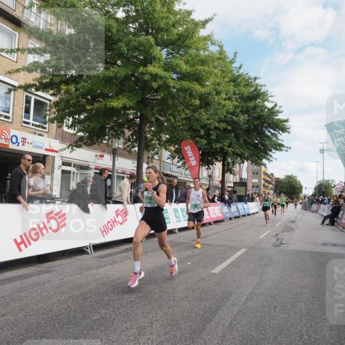 15.09.2024 - PSD Bank Halbmarathon Miley Keyser http://msf.ph/oto/7068805 15.09.2024 11:20:38 Ziel 411, 424, 618, 622, 649, 651, 676, 821, 880, 898, 1067, 1068 meine-sportfotos.de
