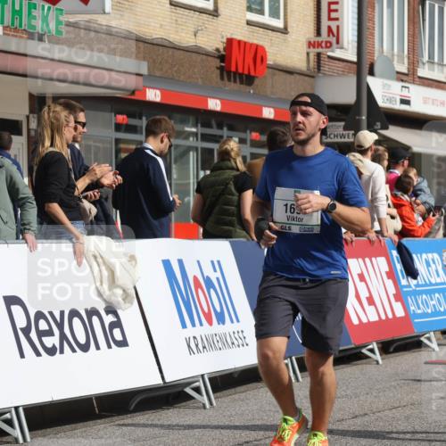 15.09.2024 - PSD Bank Halbmarathon Michael Strokosch http://msf.ph/oto/7068806 15.09.2024 12:06:16 Ziel 1697, 1747, 2280, 2334, 2718, 2854, 3350 meine-sportfotos.de