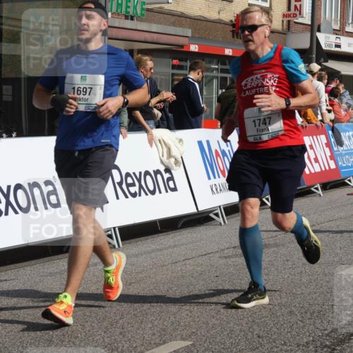 15.09.2024 - PSD Bank Halbmarathon Michael Strokosch http://msf.ph/oto/7068821 15.09.2024 12:06:18 Ziel 1697, 1747, 1824, 2092, 2280, 2334, 2718, 2854, 3350 meine-sportfotos.de