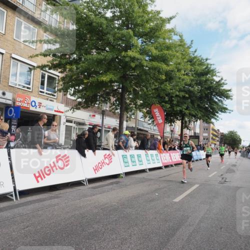 15.09.2024 - PSD Bank Halbmarathon Miley Keyser http://msf.ph/oto/7068832 15.09.2024 11:20:40 Ziel 411, 424, 618, 622, 649, 676, 821, 850, 880, 898, 1008, 1067 meine-sportfotos.de