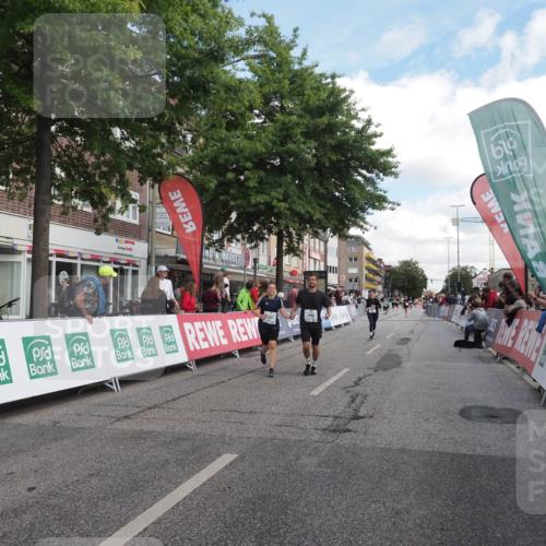 15.09.2024 - PSD Bank Halbmarathon Miley Keyser http://msf.ph/oto/7068838 15.09.2024 12:21:13 Ziel 2066, 3047, 3285 meine-sportfotos.de