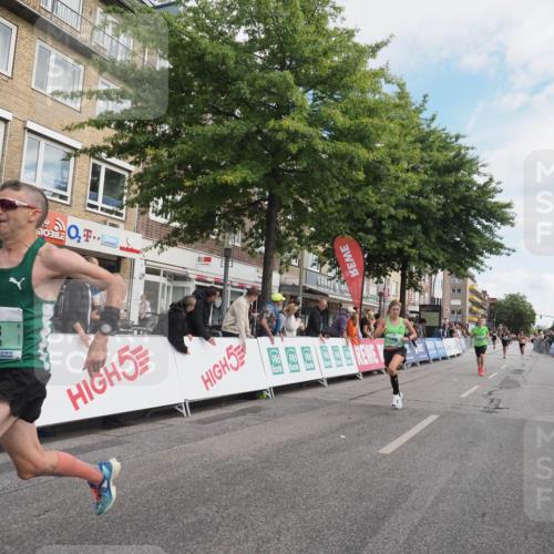 15.09.2024 - PSD Bank Halbmarathon Miley Keyser http://msf.ph/oto/7068855 15.09.2024 11:20:41 Ziel 411, 424, 618, 622, 649, 676, 821, 850, 880, 898, 1008, 1067 meine-sportfotos.de