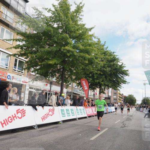 15.09.2024 - PSD Bank Halbmarathon Miley Keyser http://msf.ph/oto/7068874 15.09.2024 11:20:43 Ziel 411, 618, 622, 649, 676, 821, 850, 880, 898, 1008, 1067 meine-sportfotos.de