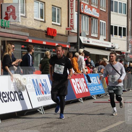 15.09.2024 - PSD Bank Halbmarathon Michael Strokosch http://msf.ph/oto/7068879 15.09.2024 12:06:25 Ziel 1464, 1697, 1747, 1824, 2036, 2092, 2177, 2334, 2340, 2718, 3350 meine-sportfotos.de