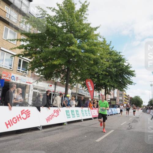 15.09.2024 - PSD Bank Halbmarathon Miley Keyser http://msf.ph/oto/7068882 15.09.2024 11:20:43 Ziel 411, 618, 622, 649, 676, 821, 850, 880, 898, 1008, 1067 meine-sportfotos.de