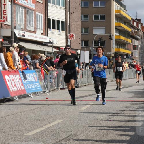 15.09.2024 - PSD Bank Halbmarathon Michael Strokosch http://msf.ph/oto/7068898 15.09.2024 12:06:27 Ziel 1464, 1697, 1747, 1824, 2032, 2036, 2092, 2177, 2334, 2340, 2718 meine-sportfotos.de